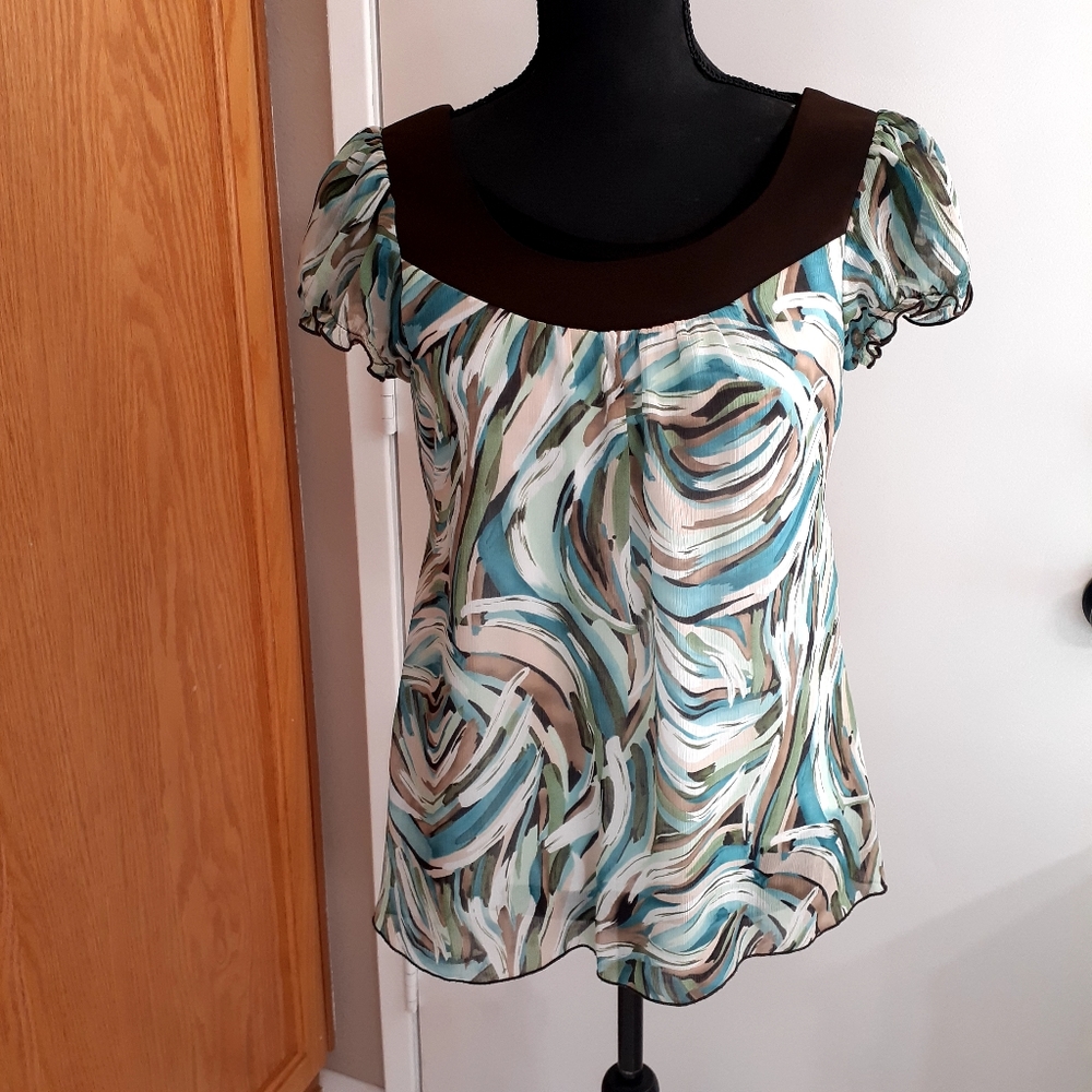 TAKARA Flutter Sleeve Lined Round Neck Tunic Top